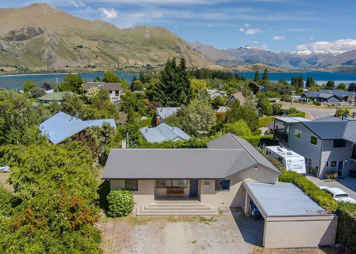 度假居 Terrific Views On Totara